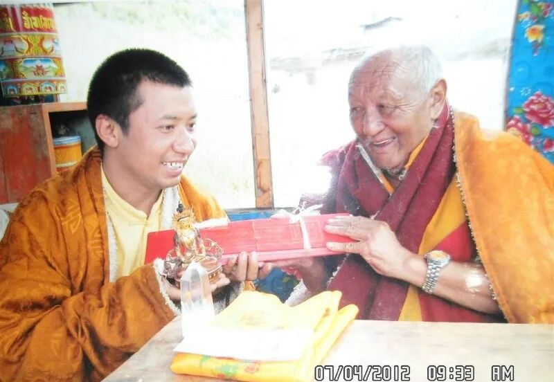 所达多杰仁波切相关影像